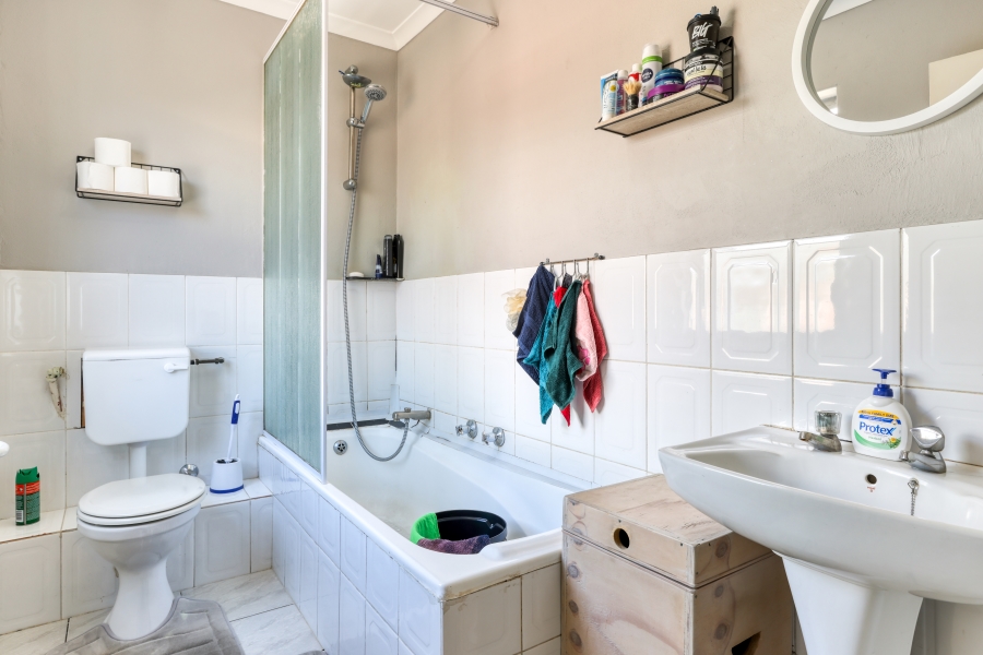 9 Bedroom Property for Sale in Bo Kaap Western Cape